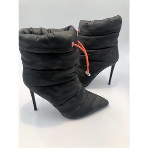 Steve Madden Cloak Camo bootie
